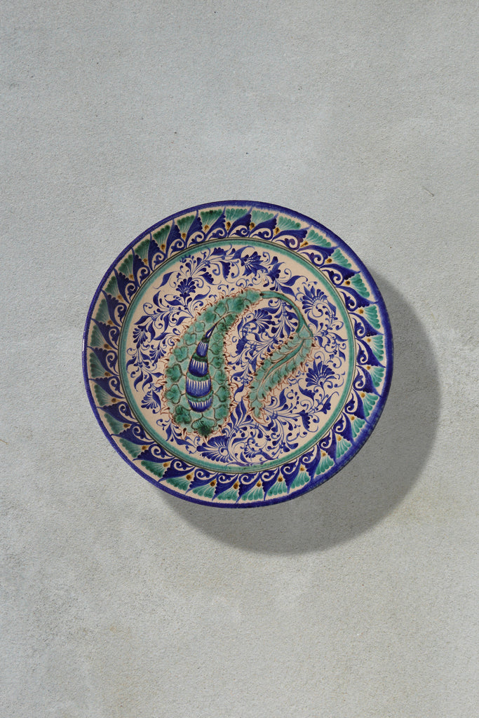 upper shot of the Bayali Large Ceramic Fruit Bowl